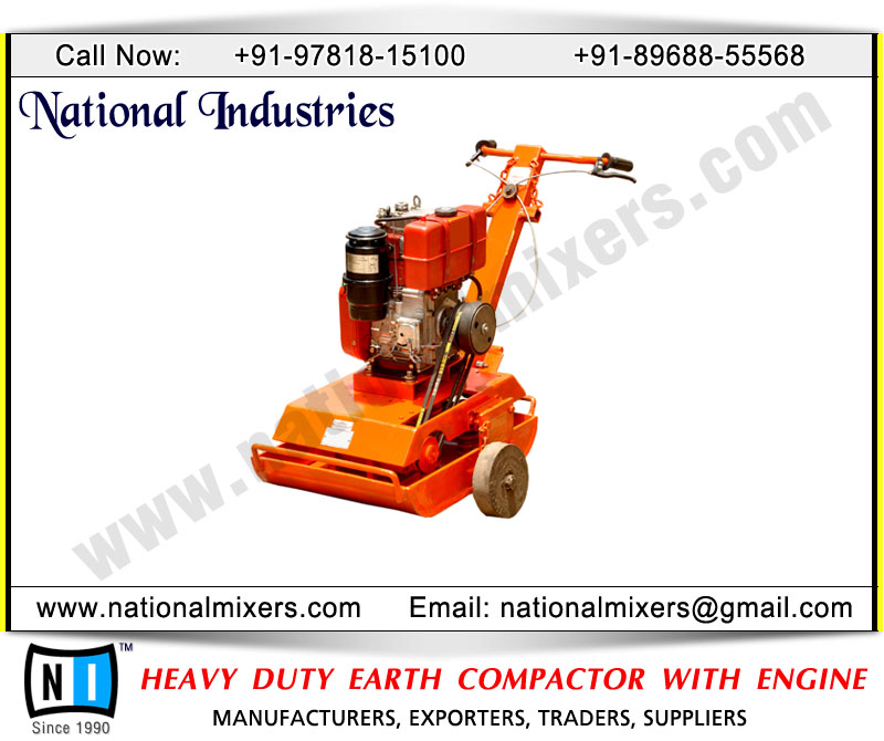 heavy duty earth compactor with engine
